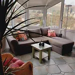 Le Monde - Ла-Рош-ан-Арден