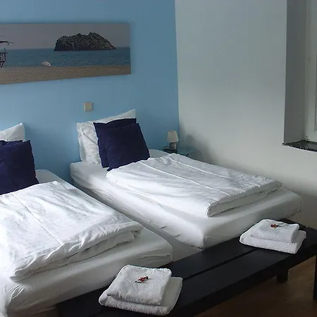 Holiday home Le Monde - *